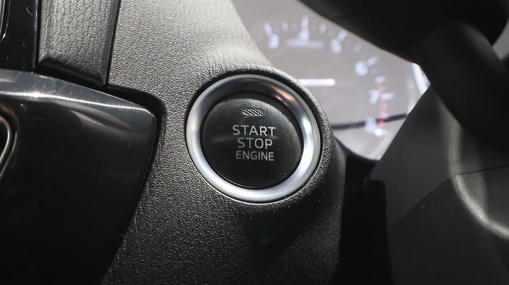 2013 Mazda Atenza Wagon 20S image 361134