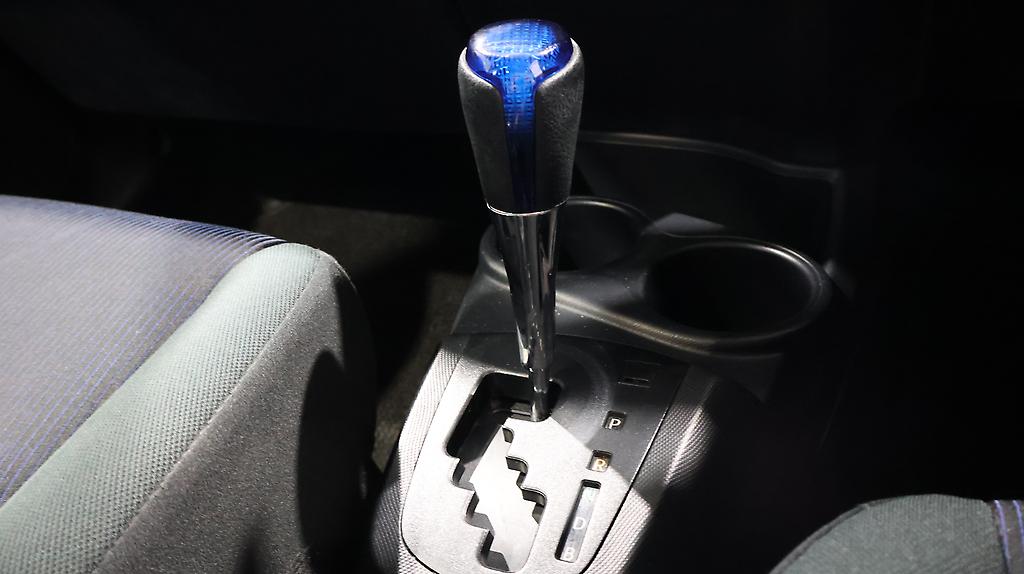 2015 Toyota Aqua S MODEL, PUSH START, BLUETOOTH image 359410