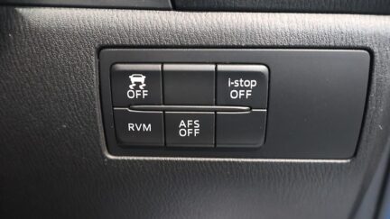 2013 Mazda Axela Sports 20S Touring image 360441