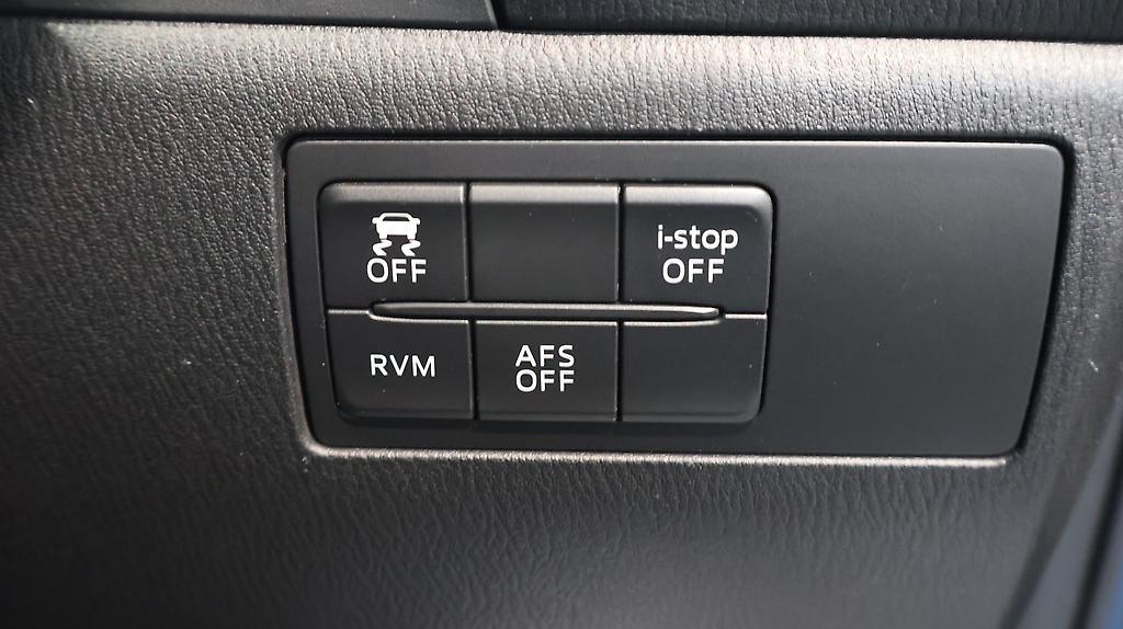 2013 Mazda Axela Sports 20S Touring image 360441