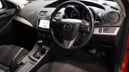2013 Mazda Axela Sports 20S Skyactiv image 358919
