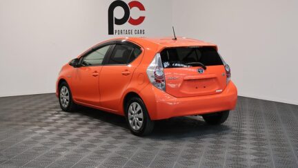 2012 Toyota Aqua S MODEL + PUSH START + REVERSE CAMERA image 360030