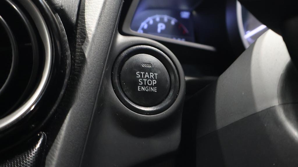 2014 Mazda Demio 13S  + REVERSE CAMERA image 360888