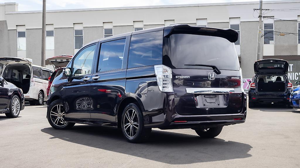 2013 Honda Step Wagon Spada Z 7 seater, Keyless image 358181