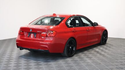 2014 BMW 3 Series 320i M Sport image 361635