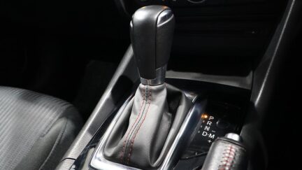 2014 Mazda Axela Sports 20S Touring image 360462