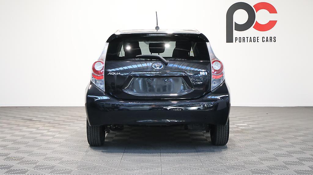 2013 Toyota Aqua G Model, Push Start, Reverse Camera image 359680