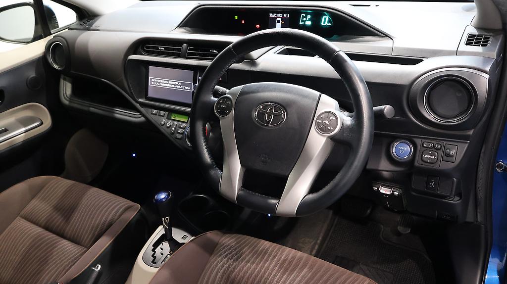 2012 Toyota Aqua G MODEL + PUSH START + STEERING WHEEL CONTROLS image 361887