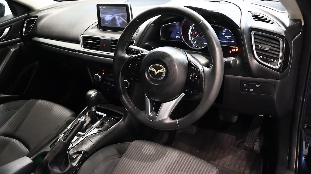2014 Mazda Axela Sports 20S Touring image 361254