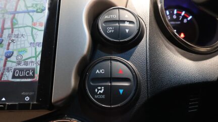 2012 Honda Fit Hybrid XH Selection image 361214