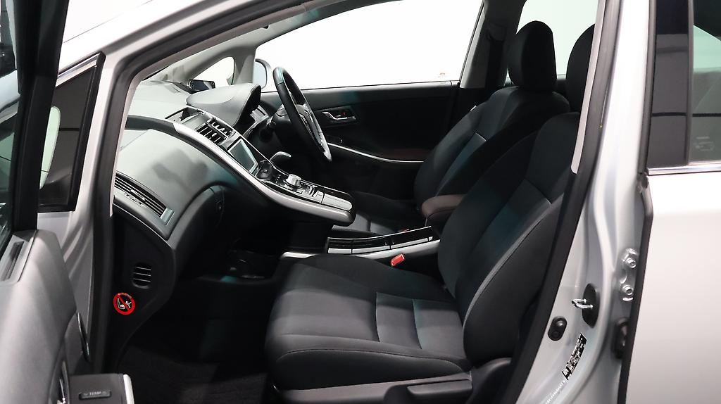 2013 Toyota Sai S Model, Push Start, Reverse Camera image 358579