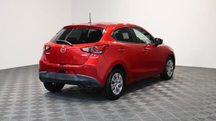 2014 Mazda Demio 13S + Push Start image 360234