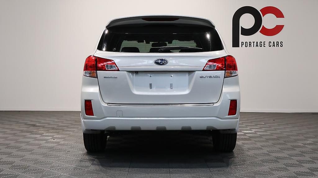 2013 Subaru Outback 2.5i B-Sport Eyesight AWD image 360364