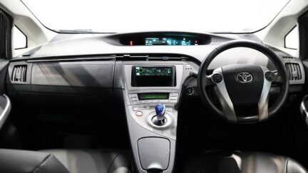 2012 Toyota Prius S Model + Push Button Start image 361665