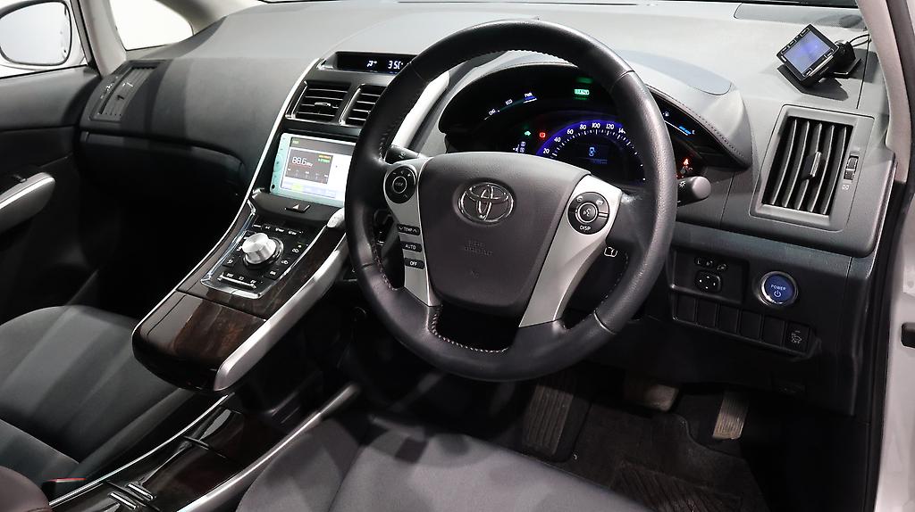 2013 Toyota Sai S Model, Push Start, Reverse Camera image 358584