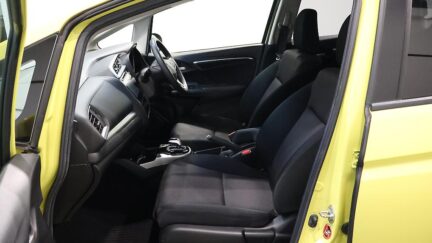 2013 Honda Fit Hybrid F-Package image 358533