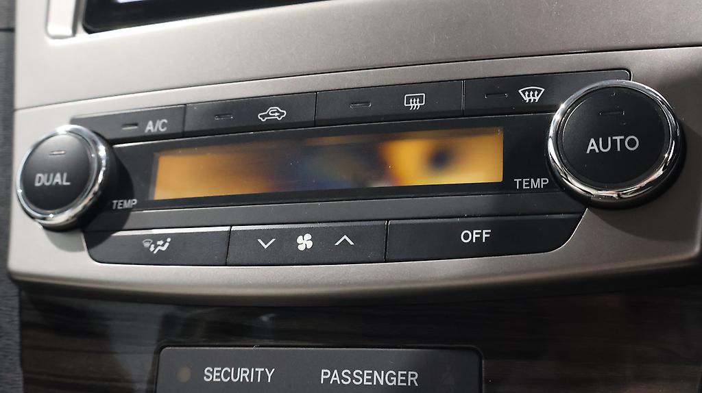 2013 Toyota Avensis Wagon Li image 359806