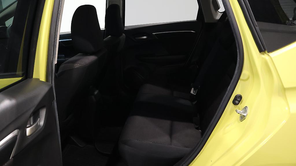 2013 Honda Fit Hybrid F-Package image 358534