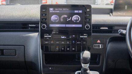 2022 Hyundai Staria 2.2DT/8AT NZ NEW 8 SEATER image 361599