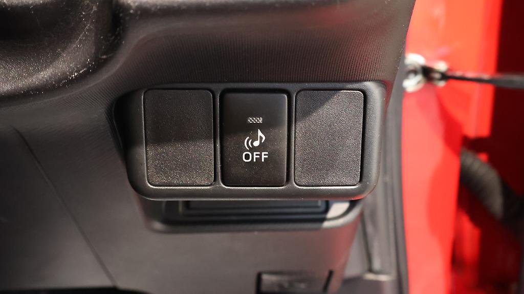 2012 Toyota Aqua G MODEL + PUSH START + REVERSE CAMERA image 359037