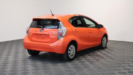 2013 Toyota Aqua S MODEL + PUSH START image 360158