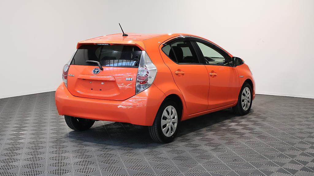 2013 Toyota Aqua S MODEL + PUSH START image 360158