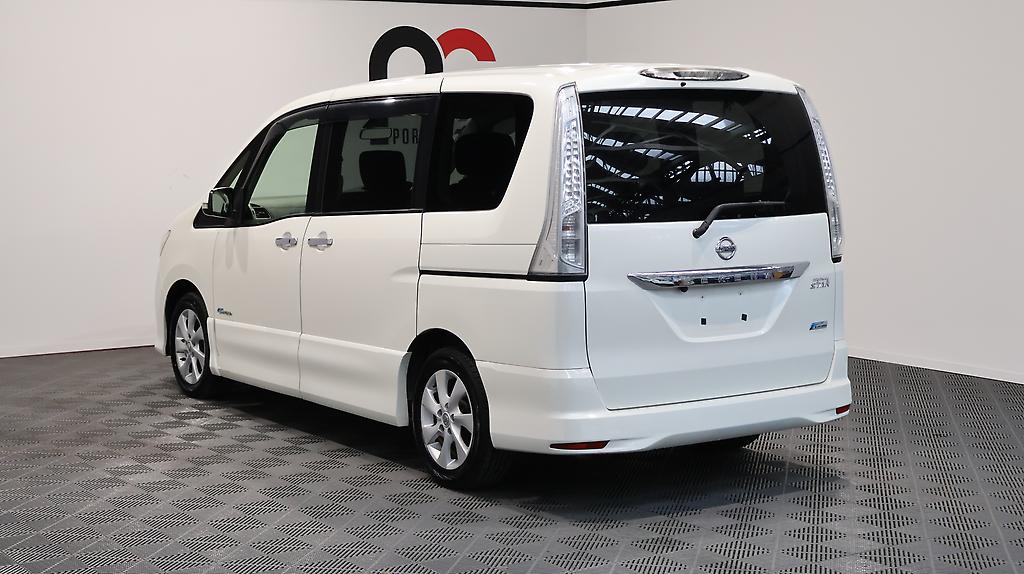 2012 Nissan Serena image 360849