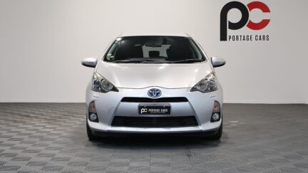 2013 Toyota Aqua G Black Soft Leather image 358550