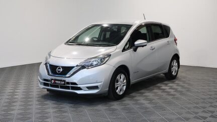 2017 Nissan Note e-Power X image 360007