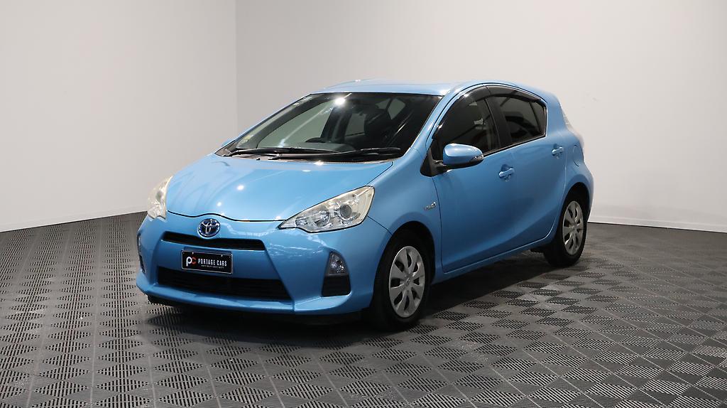 2012 Toyota Aqua S Model, Push Start, Reverse Camera image 358385