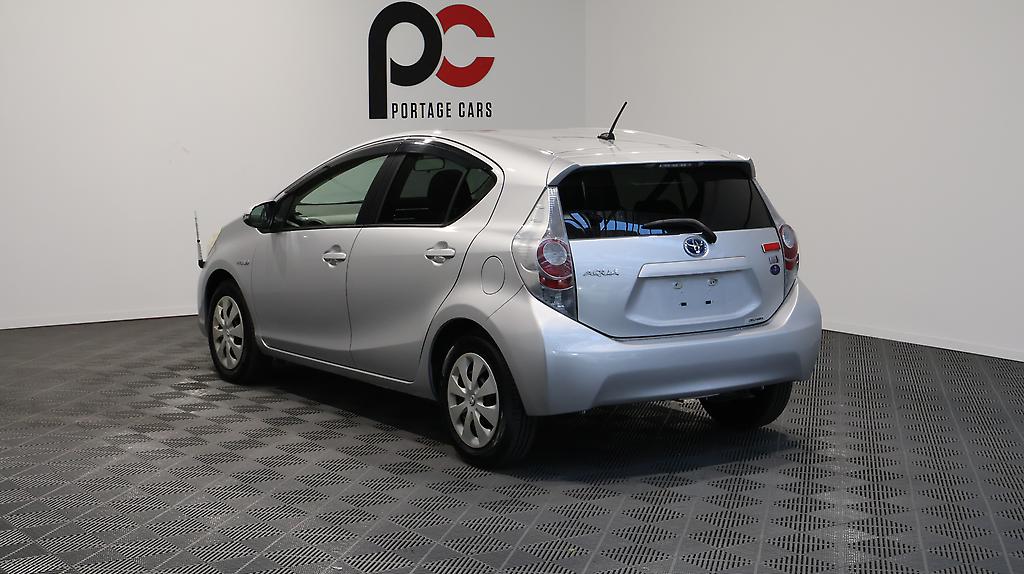 2013 Toyota Aqua image 359530