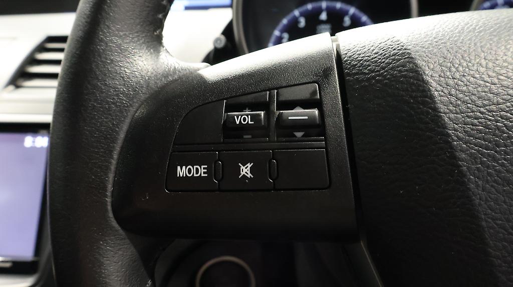 2012 Mazda Axela Sports 15S **Low KMS** image 358259