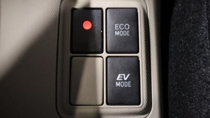 2012 Toyota Aqua G MODEL + PUSH START + REVERSE CAMERA image 359035