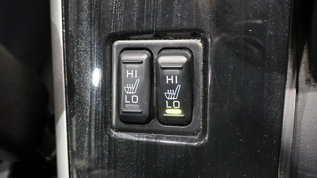 2015 Mitsubishi Outlander PHEV G Navi Package 4WD image 359746
