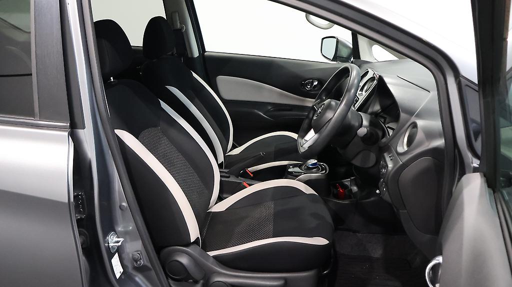 2017 Nissan Note e-Power X image 358873