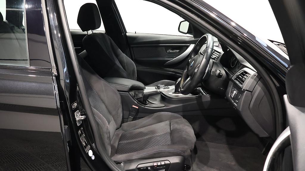 2013 BMW 320i Touring M Sports image 361862