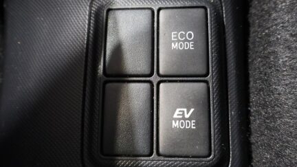 2013 Toyota Aqua G Black Soft Leather image 358566