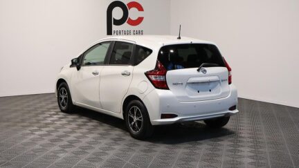 2017 Nissan Note e-Power X image 359550