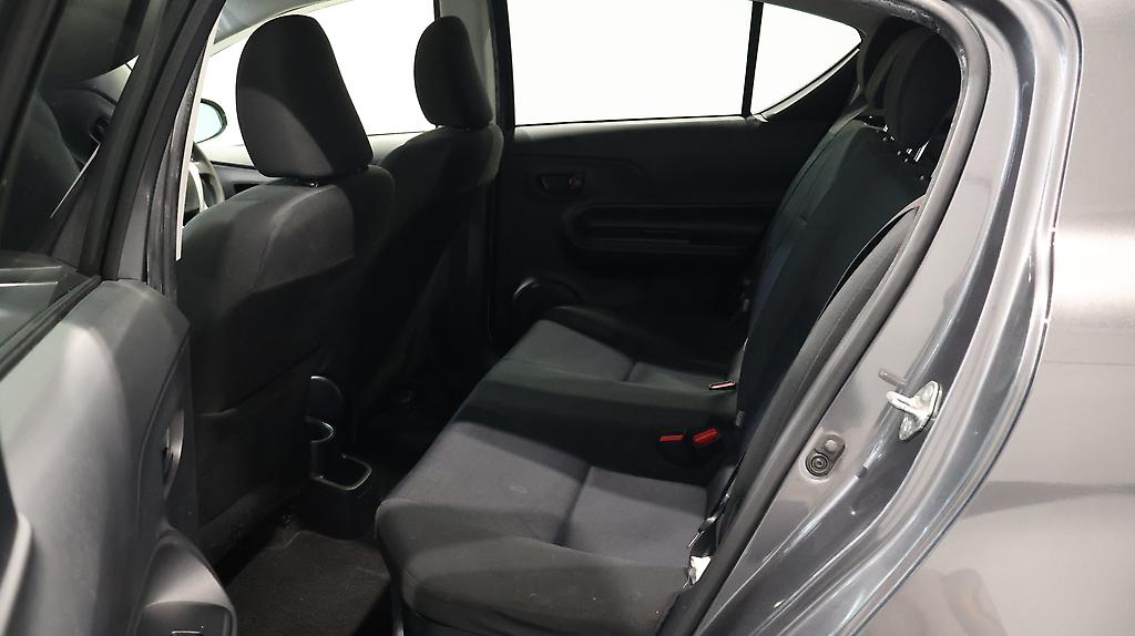 2015 Toyota Aqua S MODEL, PUSH START, BLUETOOTH image 359403