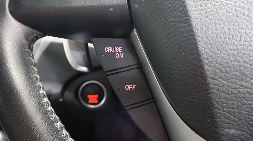 2013 Mazda Axela Sports 20S Skyactiv image 358926