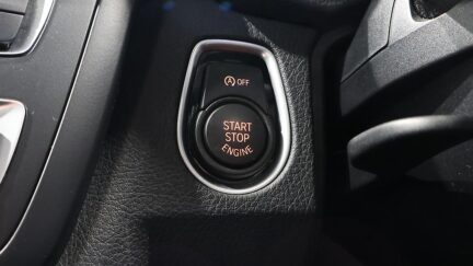 2014 BMW 3 Series 320i M Sport image 361652