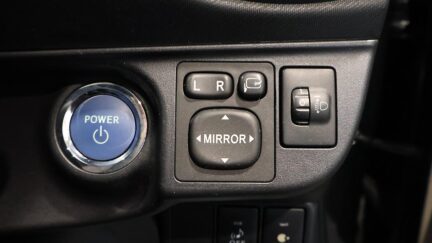 2013 Toyota Aqua G Model, Push Start, Reverse Camera image 359693