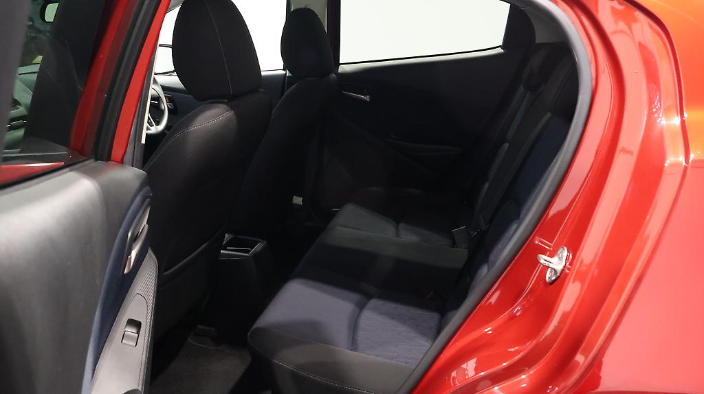 2014 Mazda Demio 13S + Push Start image 360238