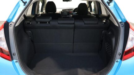 2013 Honda Fit Hybrid F-Package image 359704
