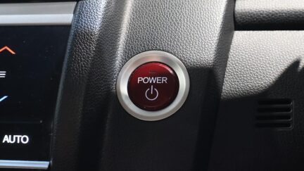 2013 Honda Fit Hybrid F-Package image 358547