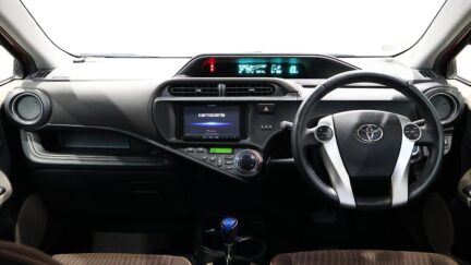 2012 Toyota Aqua G Model + Push Button Start image 359950