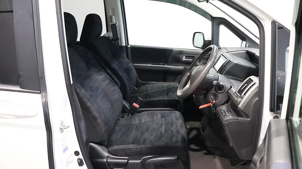 2012 Honda Step Wagon WGN G E-Selection image 361402