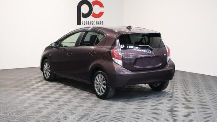 2015 Toyota Aqua S MODEL + PUSH BUTTON START + REVERSING CAMERA image 361832