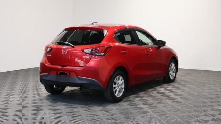 2014 Mazda Demio 13S  + REVERSE CAMERA image 360873