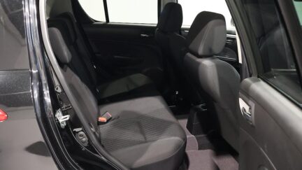 2014 Suzuki Swift XG image 361470